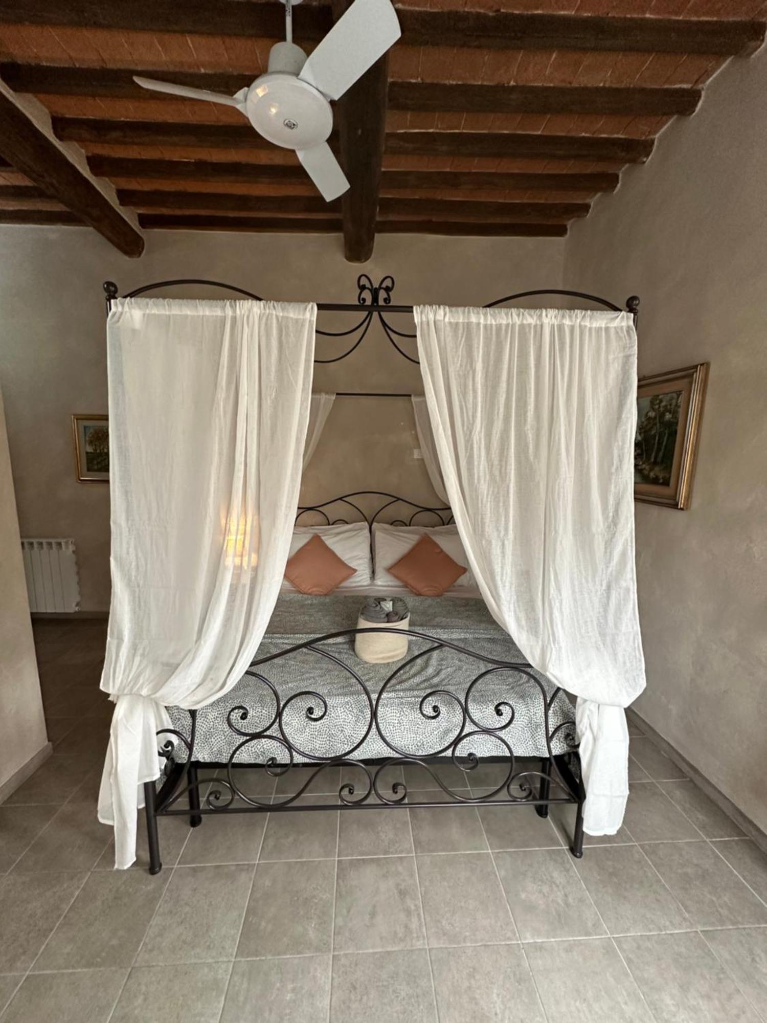 - Il Casale Toscano - 1900Mt From Leaning Tower - No Breakfast - No Air Conditioning - Free Parking - Self Check-In Only From June 15Th Pisa Phòng bức ảnh